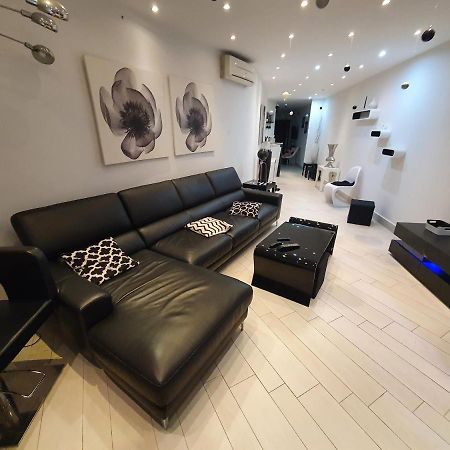 Casa Vacanza Pozzuoli Apartment Luaran gambar