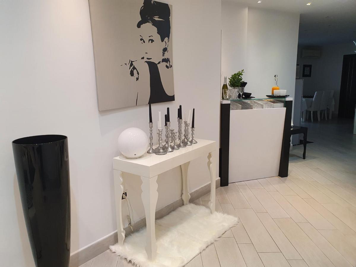 Casa Vacanza Pozzuoli Apartment Luaran gambar